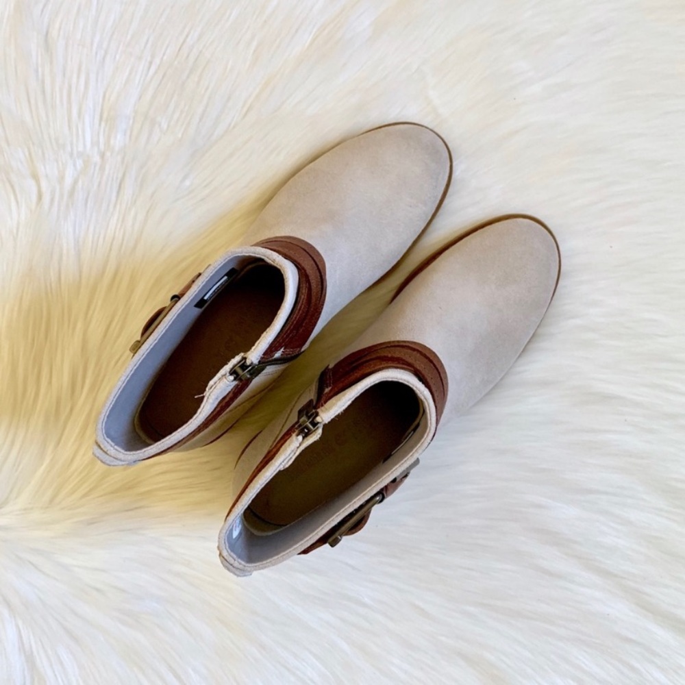 Timberland Sutherlin Bay Cross Strap Ankle Boots - Picture 5 of 8